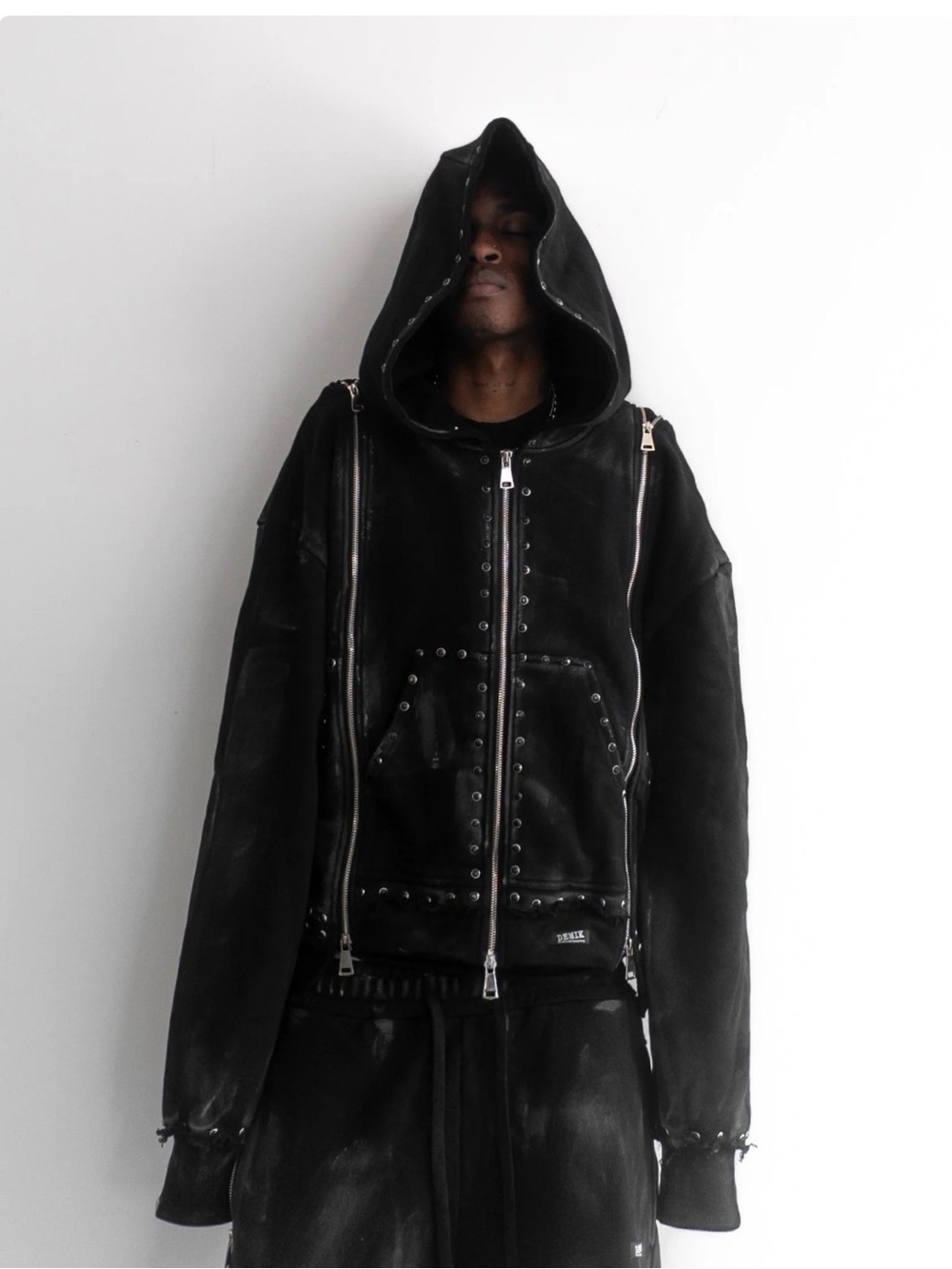 Demik Exclusives Black Diamond 3X Zip Up Hoodie – Size Large